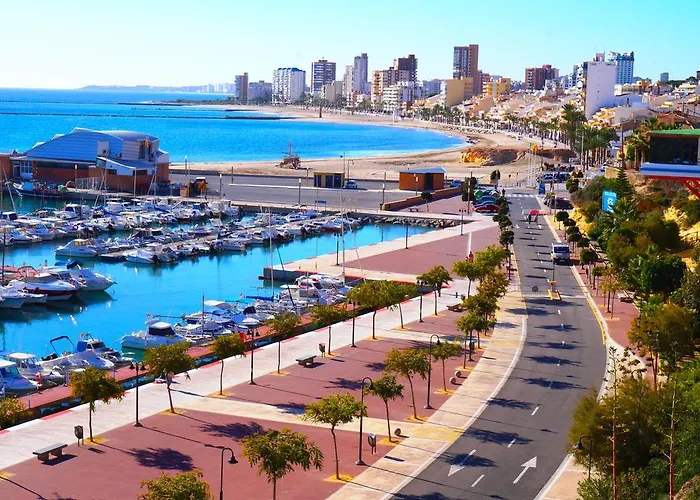 Sunny Escape In El Campello