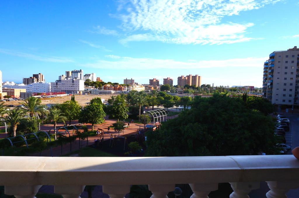 Sunny Escape In Appartement *